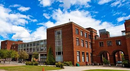 伯明翰大学成为首位接受中国高考成绩的英国大
